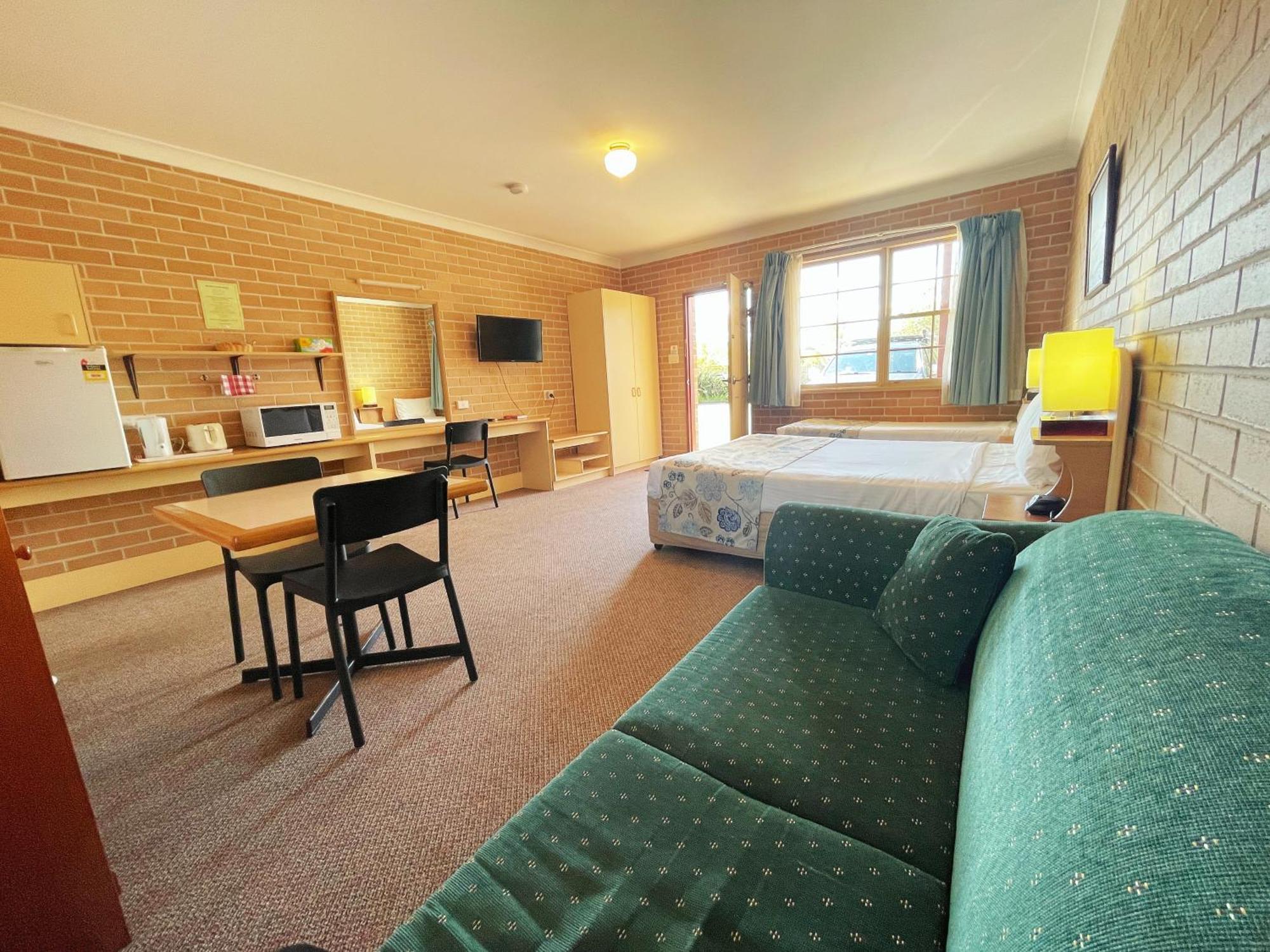 Surestay Hotel By Best Western, New Inn Richmond Exterior photo